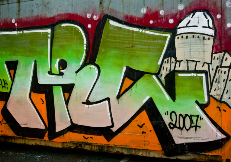 20070719093305_graffiti.jpg